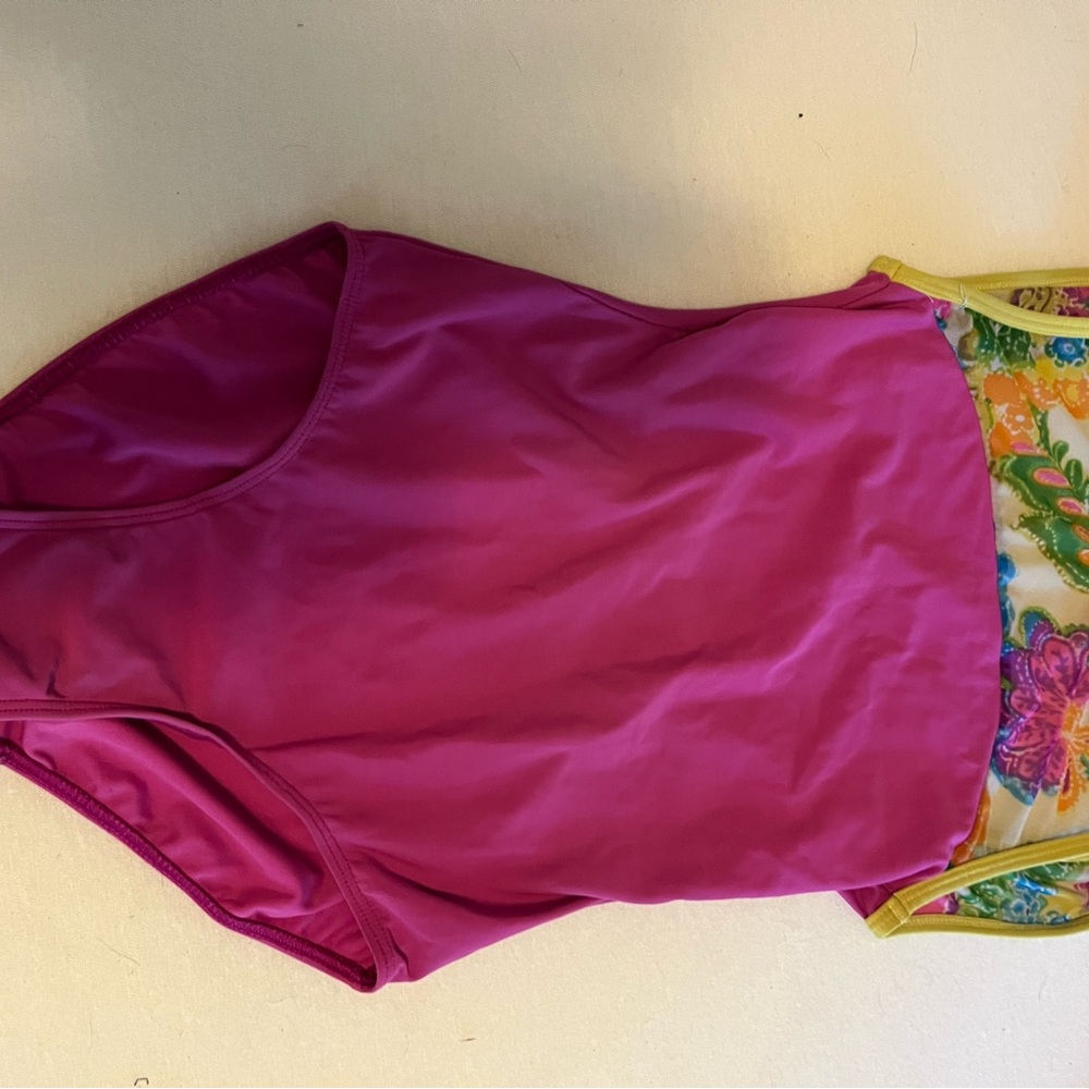 Gently worn Eleve leotard